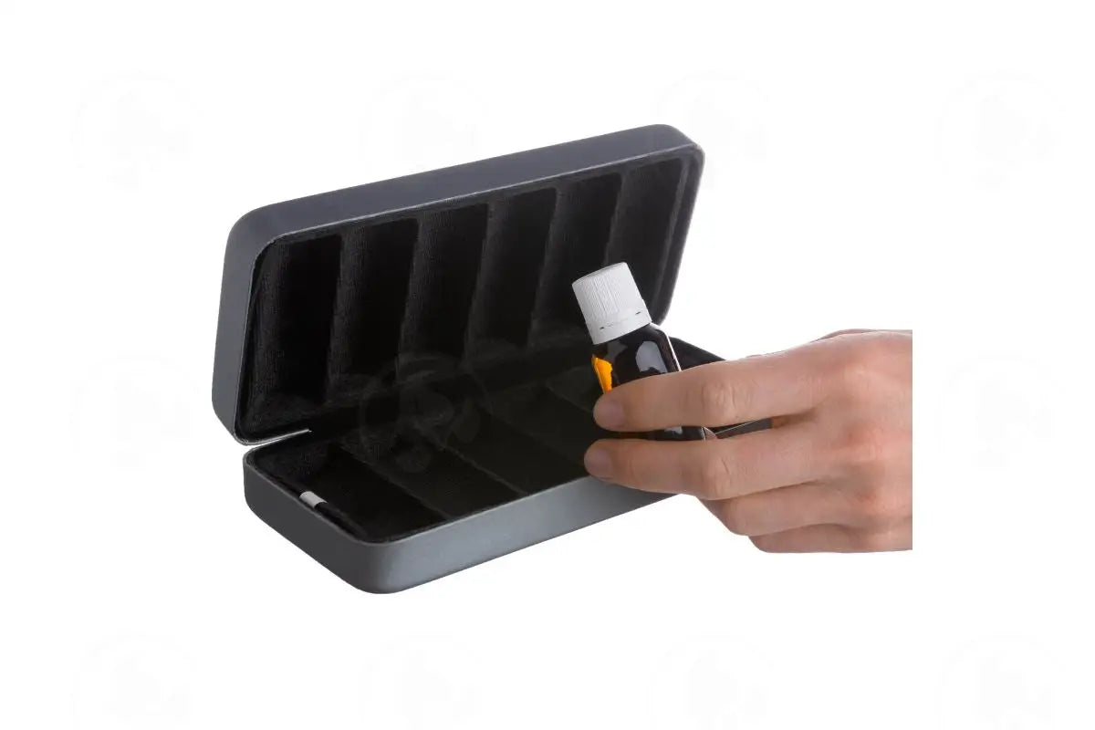 Luxury Hard Shell Carrying Case (Holds 6 Vials)