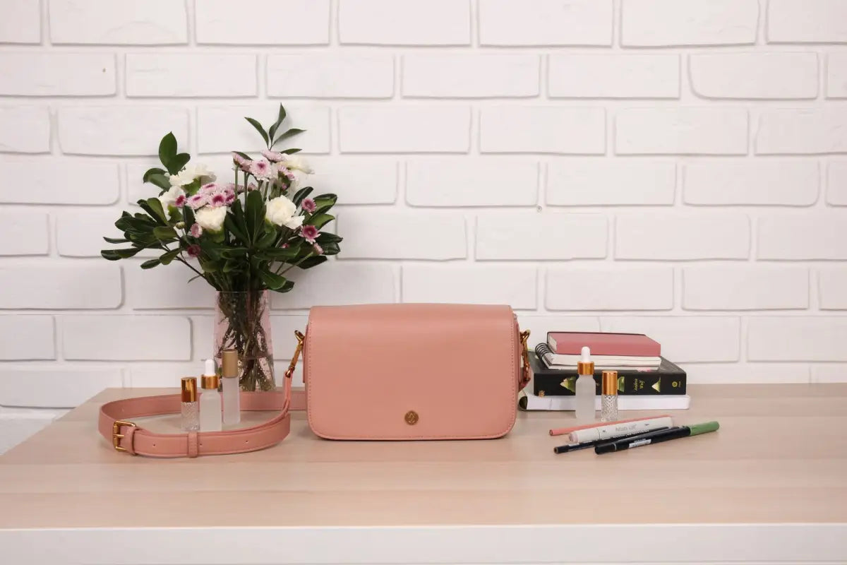 Original Deb Essential Oil Crossover/Shoulder Purse