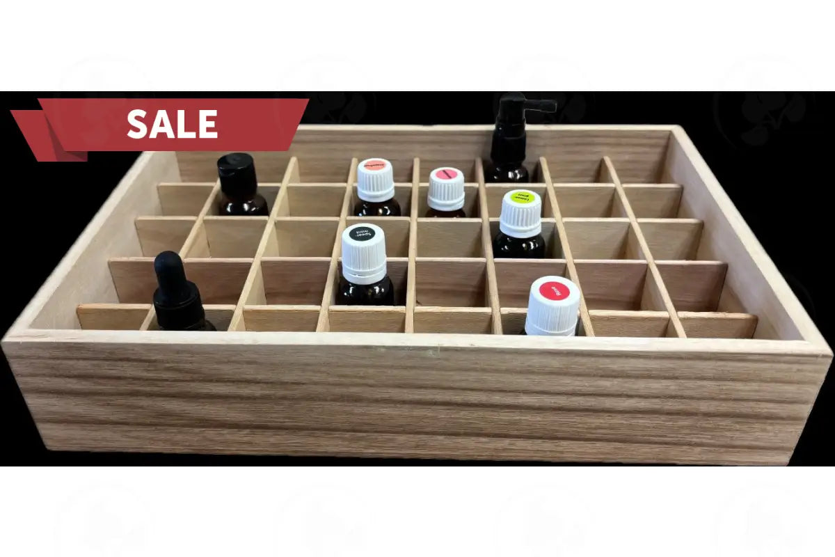 Light Feathergrain Wood Essential Oils Tray (Holds 40 Vials)